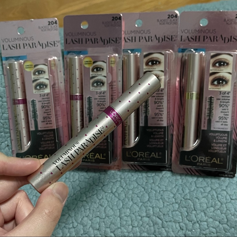 L’Oreal Paris Voluminous Lash Paradise Waterproof